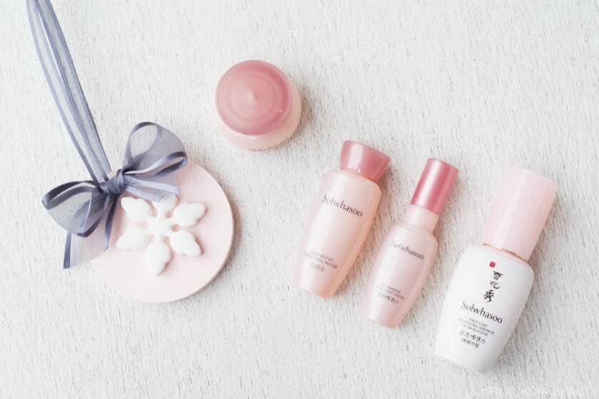 Sulwhasoo, Sulwhasoo Bloomstay Vitalizing Special Kit, Sulwhasoo Bloomstay Vitalizing Special Kit 4 Items, Sulwhasoo Bloomstay Vitalizing Special Kit 4 Items ราคา, Sulwhasoo Bloomstay Vitalizing Special Kit 4 Items รีวิว, Sulwhasoo Bloomstay Vitalizing Special Kit 4 Items เซ็ตสกินแคร์ใหม่ล่าสุด เหมาะสำหรับคนอายุ 28-35 ปี ด้วยคุณค่าใหม่แห่งการบำรุงจากดอกพลัม 