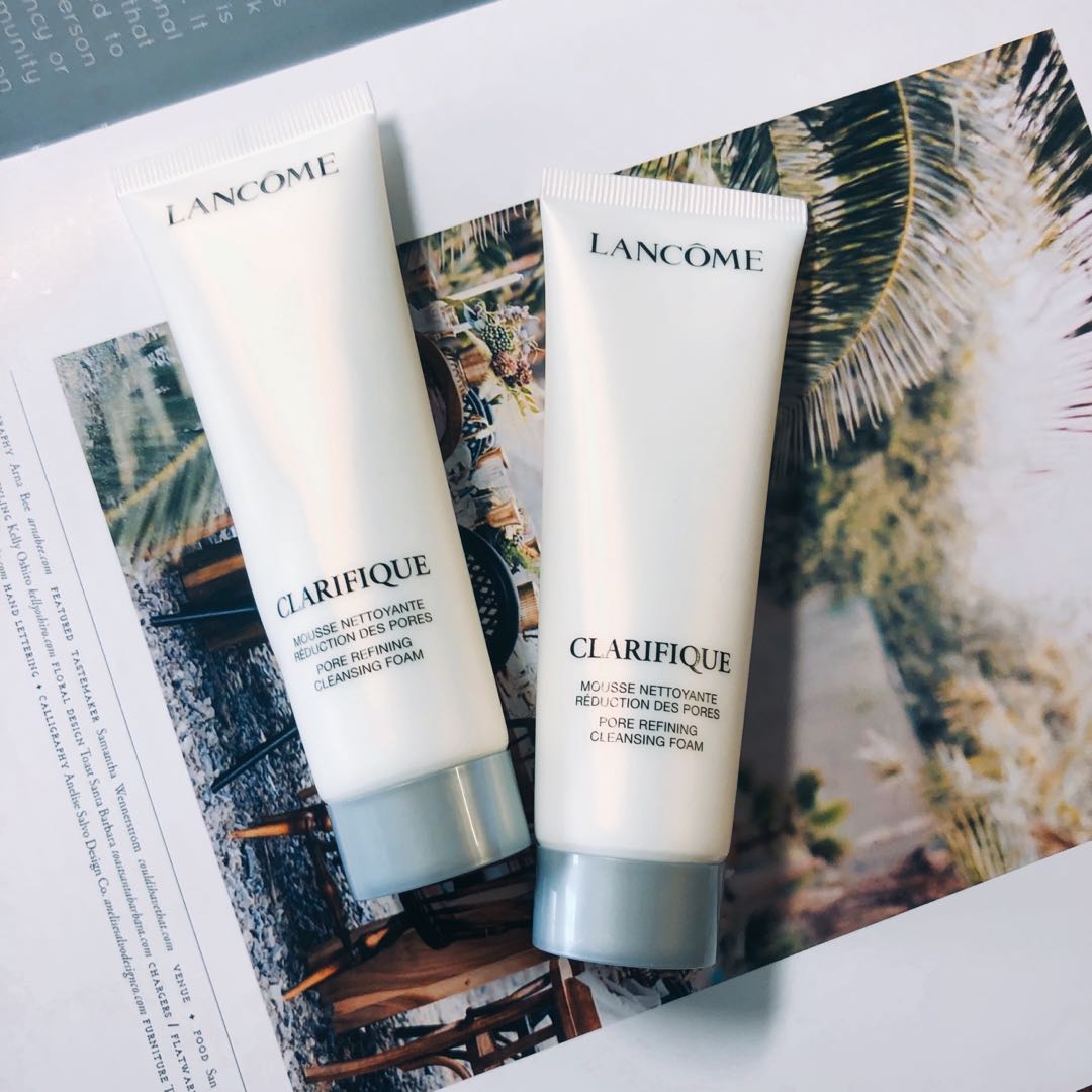 LANCOME Clarifique Pore Refining Cleansing Foam 50ml โฟมล้างหน้า LANCÔME สูตรไม่ทำให้ผิวแห้ง ช่วยปรับสภาพผิวและทำให้คุณมีผิวที่เรียบเนียนพร้อมล้างสิ่งสกปรกในแต่ละวัน